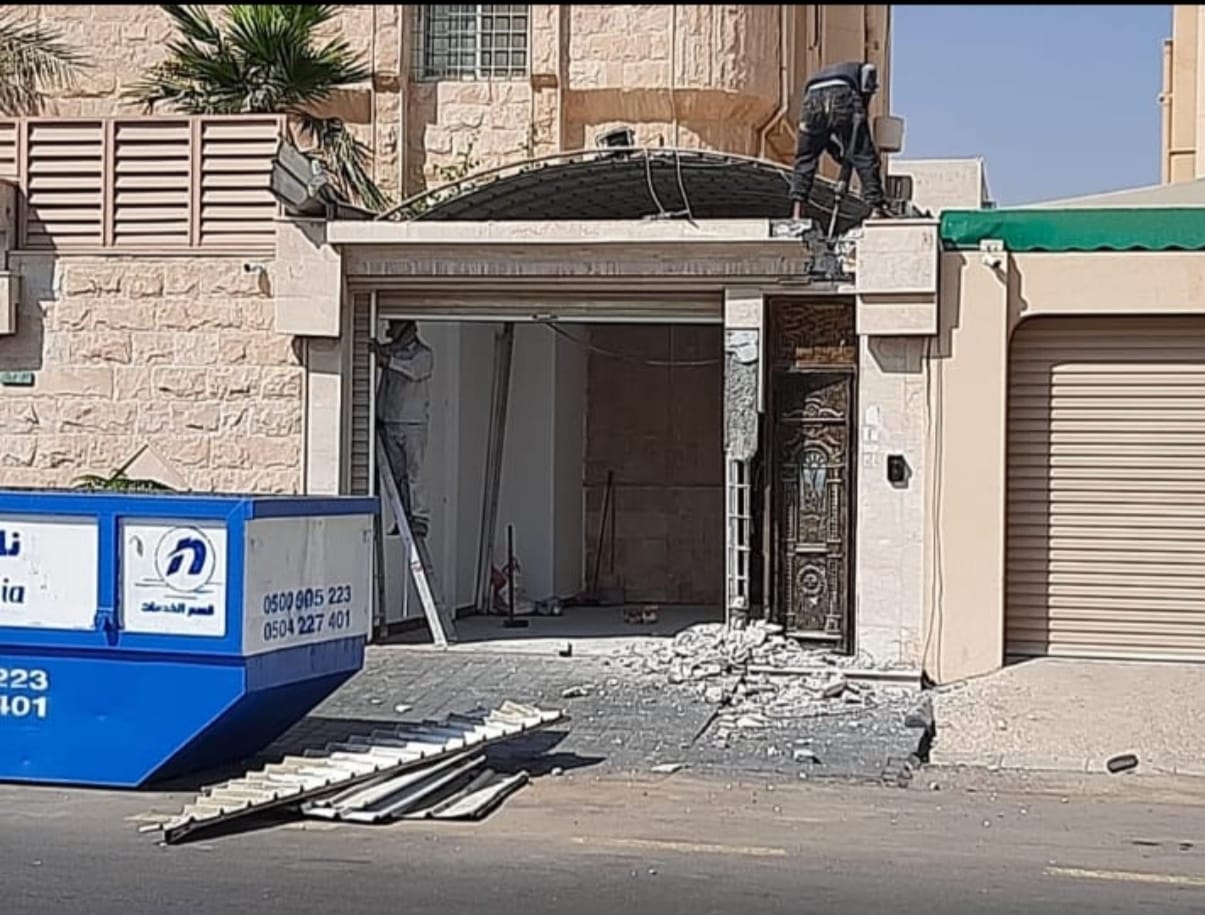 ترميم وتشطيب واجهة مدخل فيلا